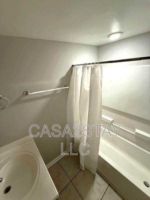1129 Lincoln Ave #1129 - Photo 7 of 11