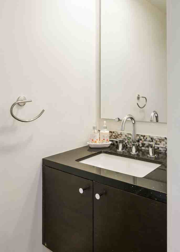 108 South Croft Avenue #103 - Photo 7 of 22