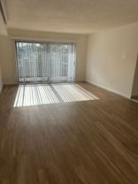 Villa Point Loma - Photo 1 of 1