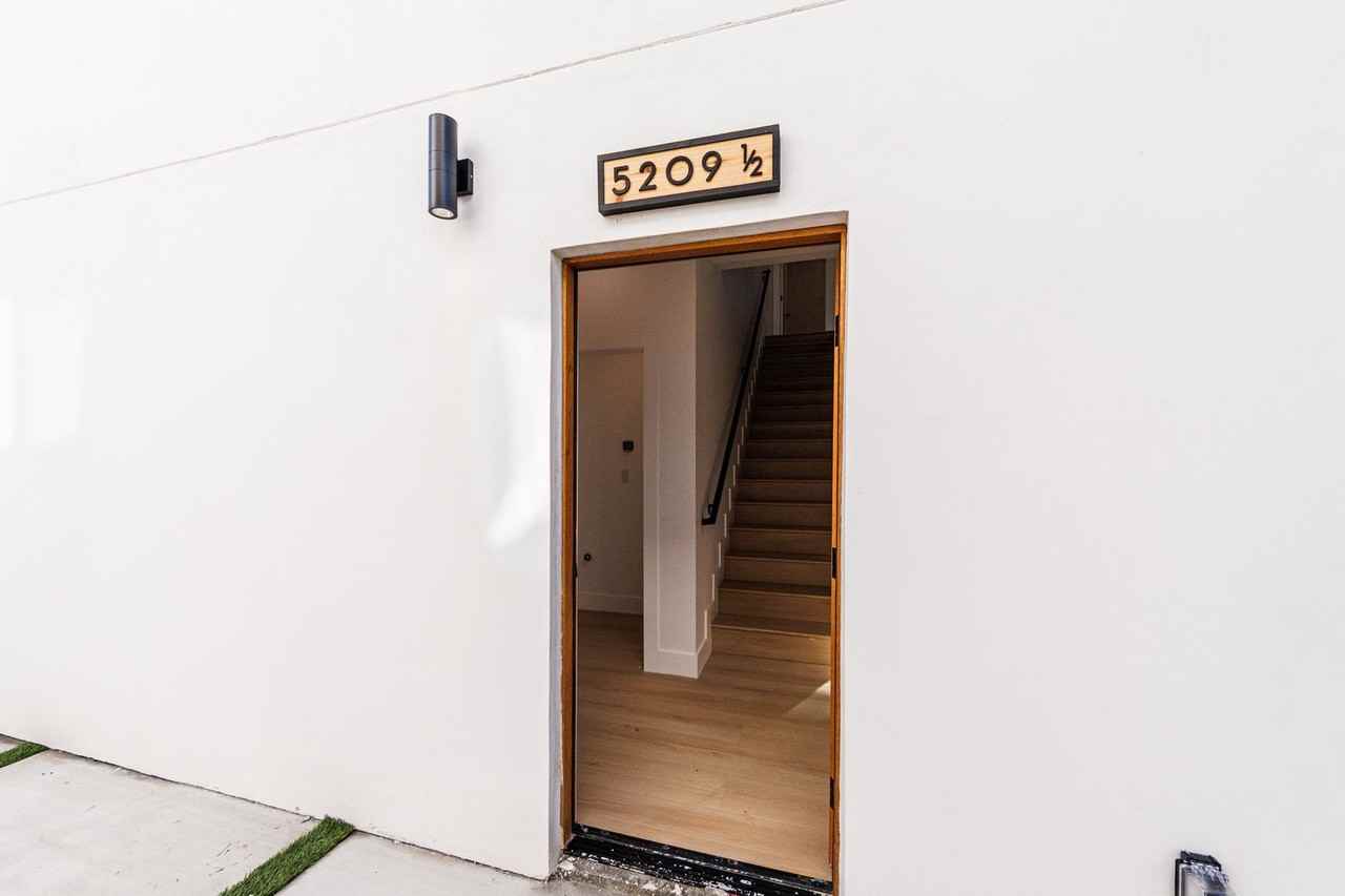 5207 W 20th St - Photo 7 of 50