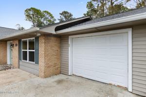 featured image of 11498 Carondelet Street