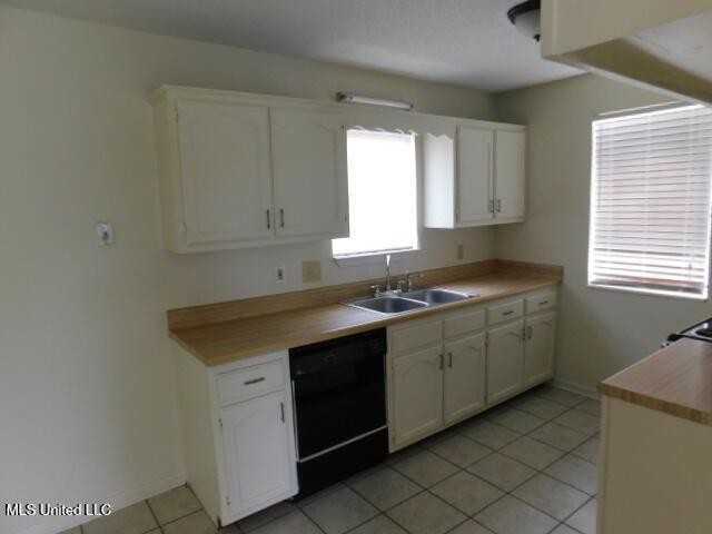 6761 Maury Dr - Photo 4 of 20