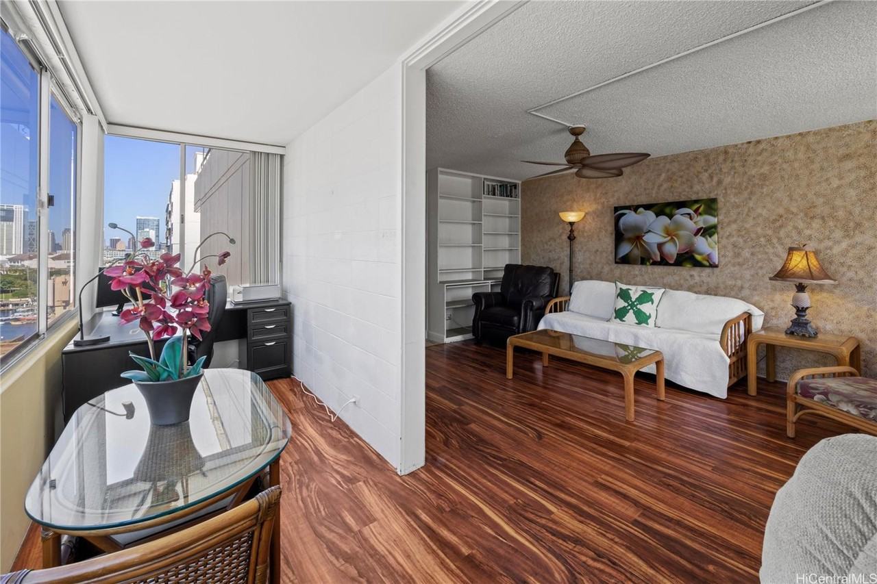 1720 Ala Moana Blvd #1408A - Photo 7 of 15