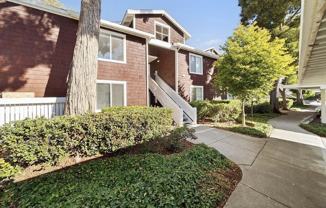 10 Bayside Ct - Photo 1 of 1