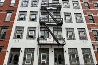 1027 Washington Street - Photo 1 of 1