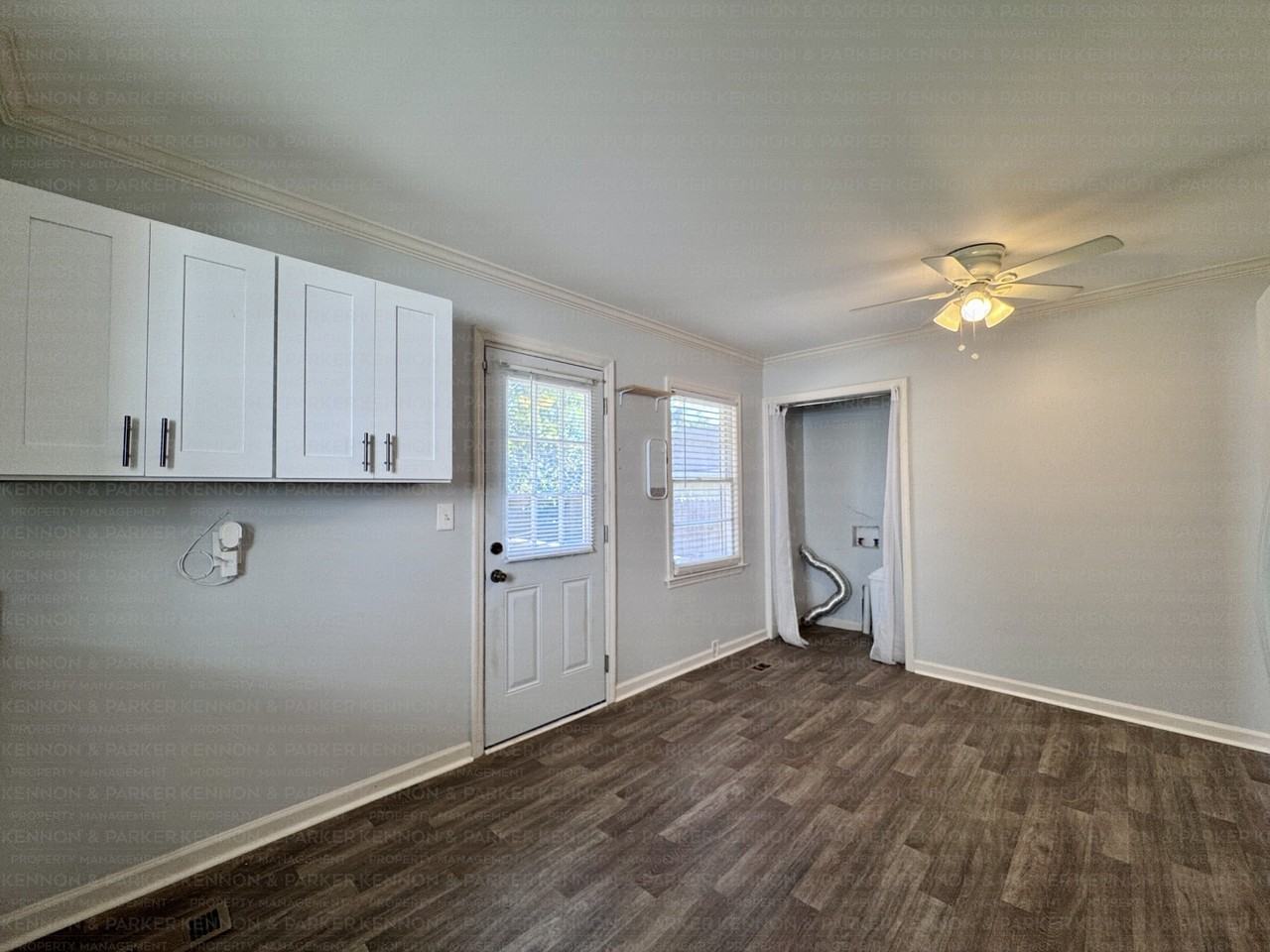 2934 13th Ave - Photo 6 of 11