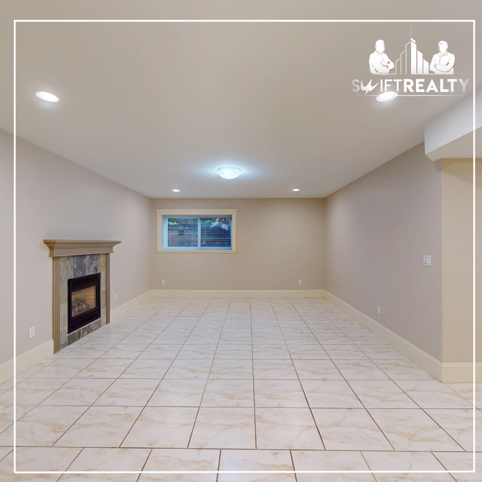 843 Canyon Blvd - Photo 2 of 12