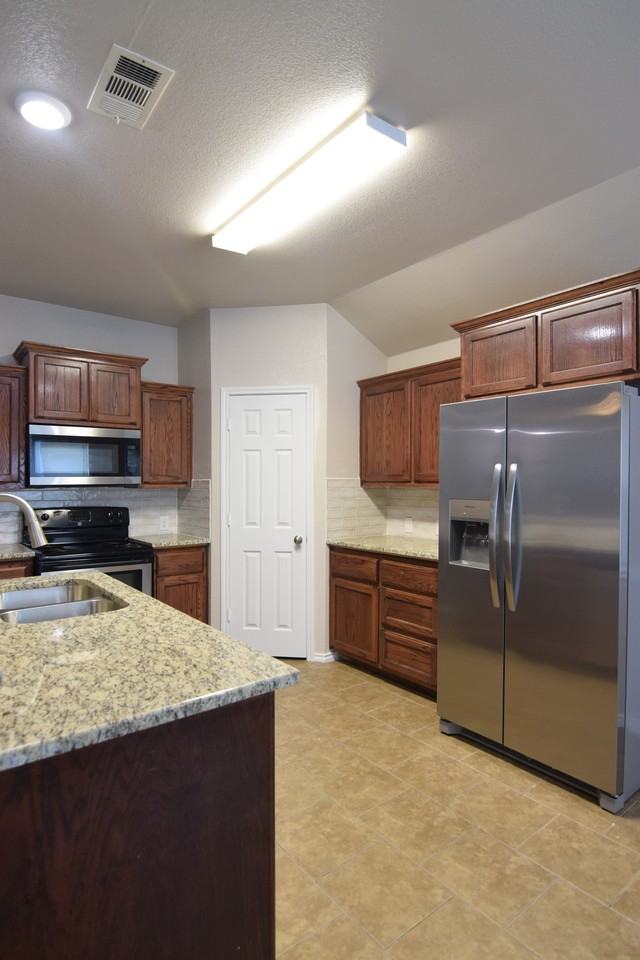 5803 Turquoise Drive - Photo 4 of 21