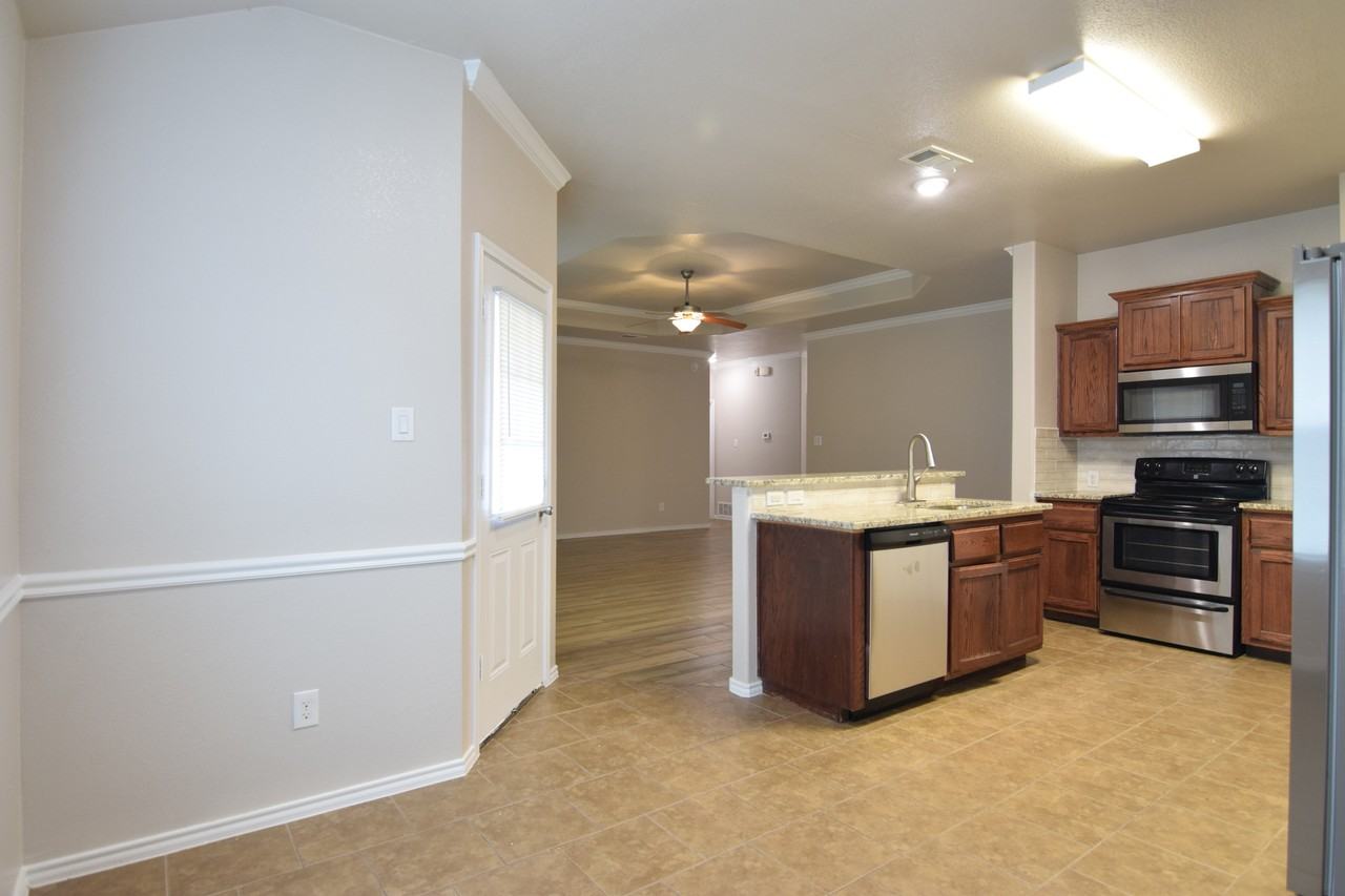 5803 Turquoise Drive - Photo 7 of 21