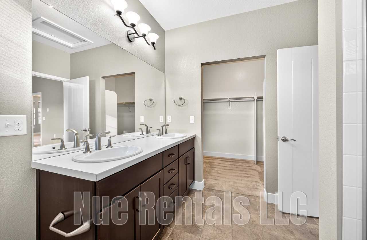 549 Brennan Circle #NA - Photo 7 of 19