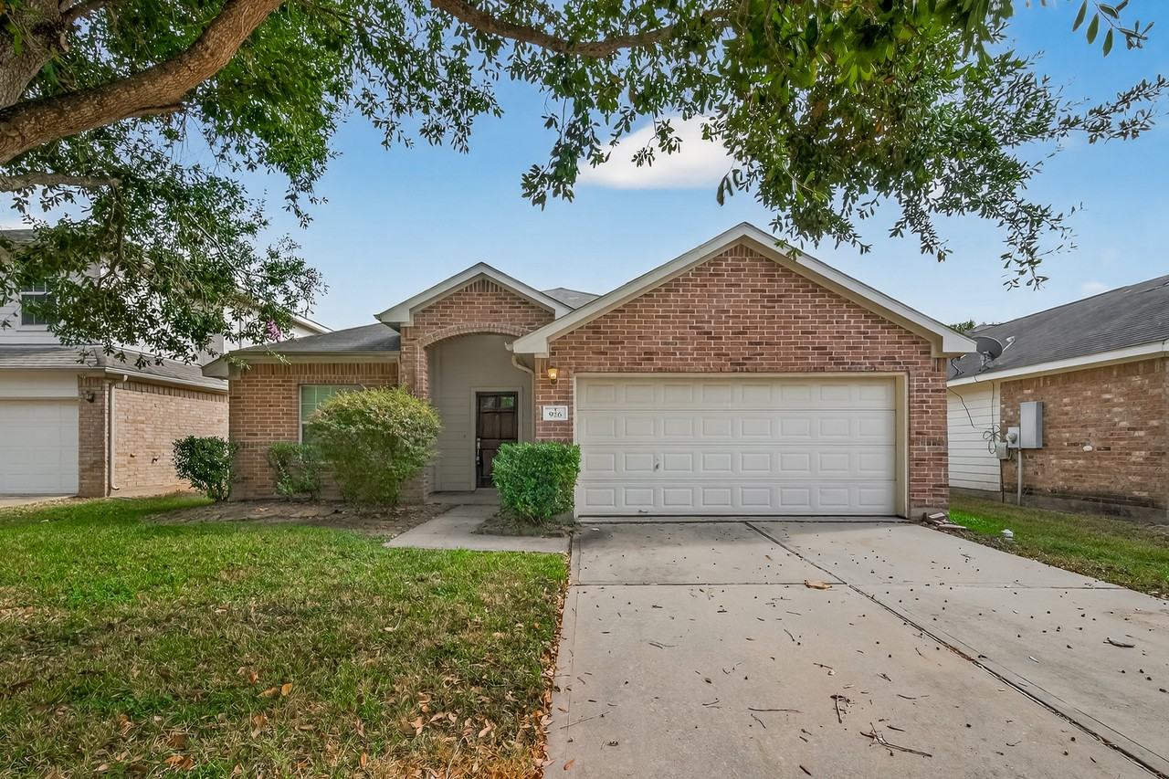 926 Dracena Ct - Photo 4 of 45