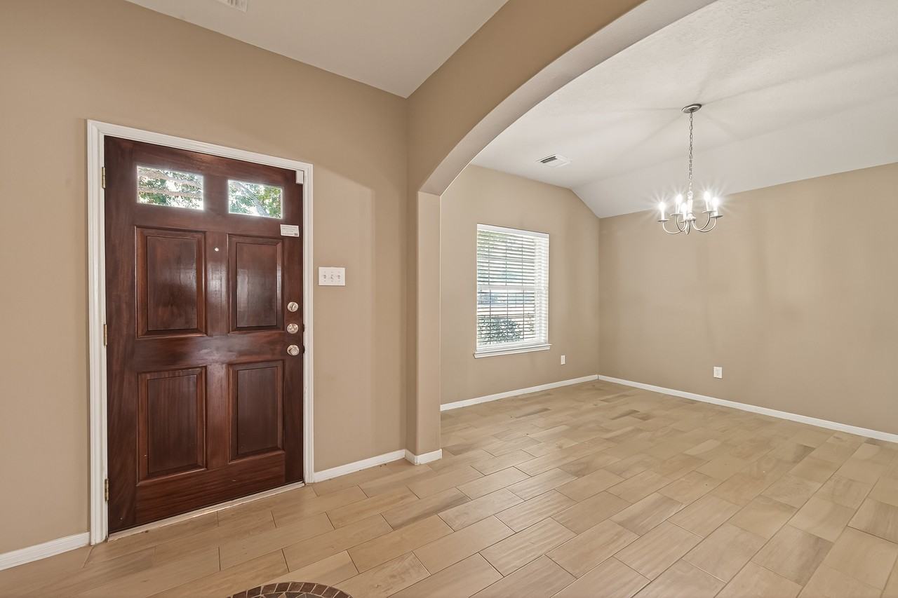 926 Dracena Ct - Photo 7 of 45