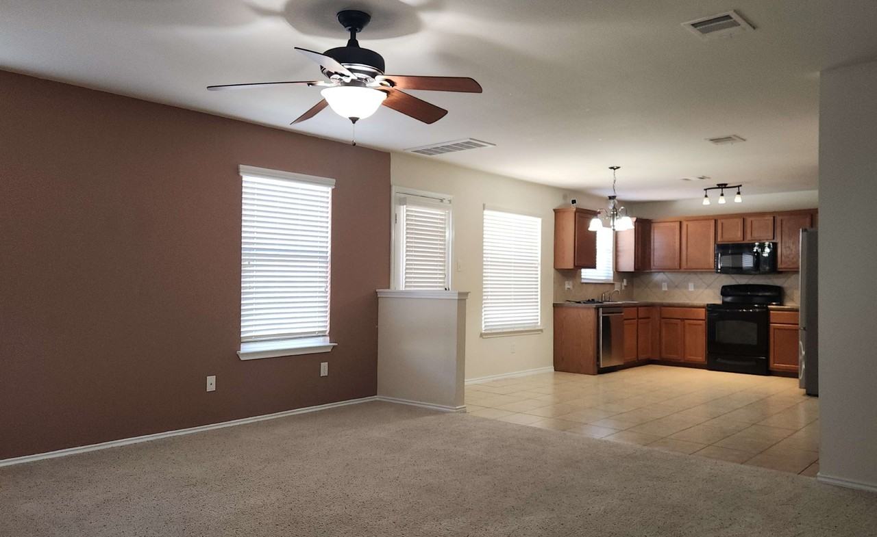 5212 Allegany Dr - Photo 3 of 14