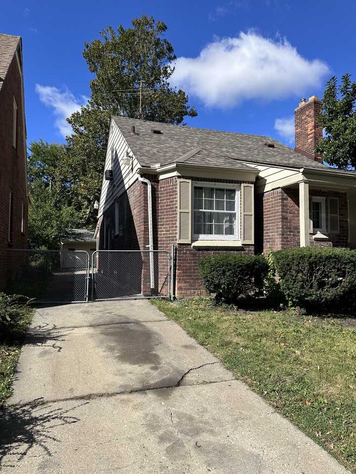 20109 Stotter St #NA - Photo 2 of 40