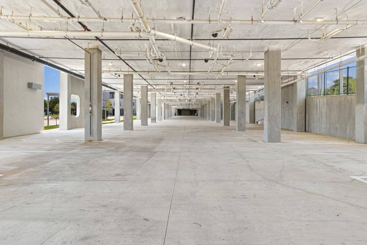 EKOS City Heights - Photo 5 of 14