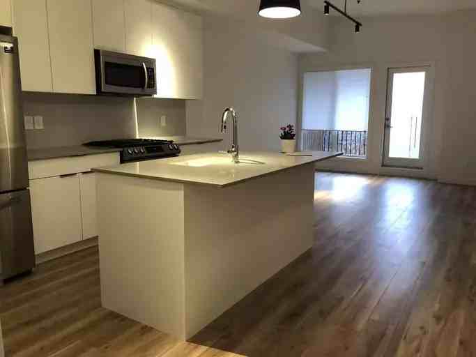 2502 16 Street SW #209 - Photo 5 of 12