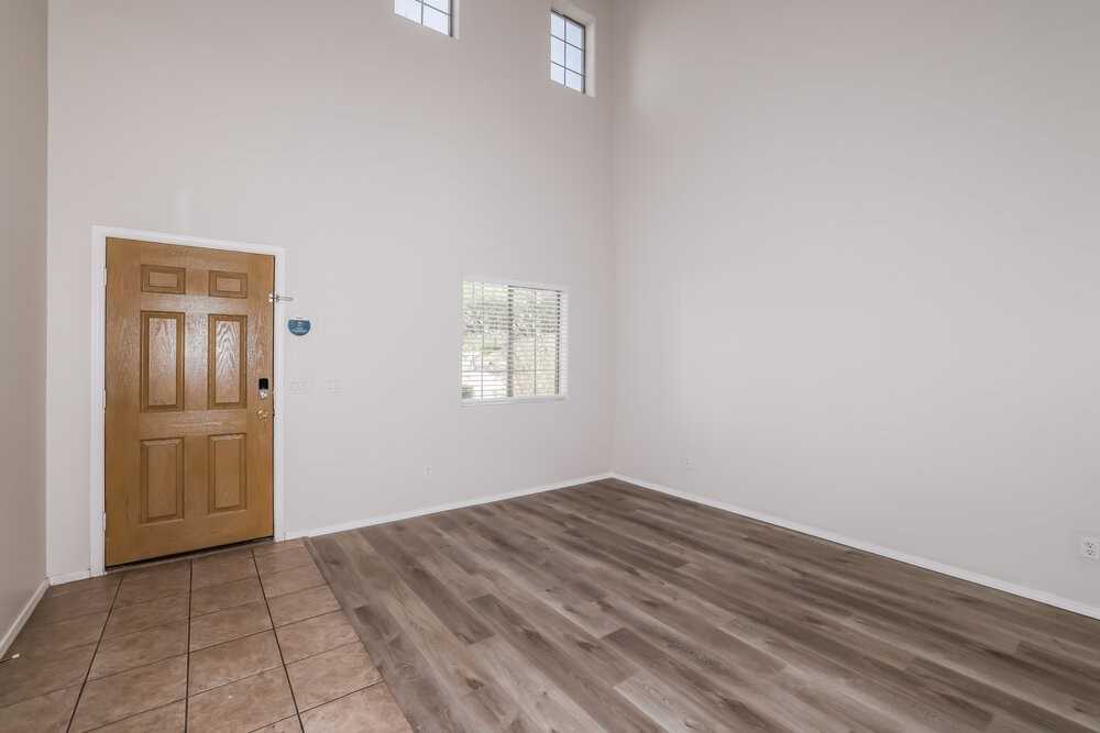 3761 W Medinah Way - Photo 4 of 17