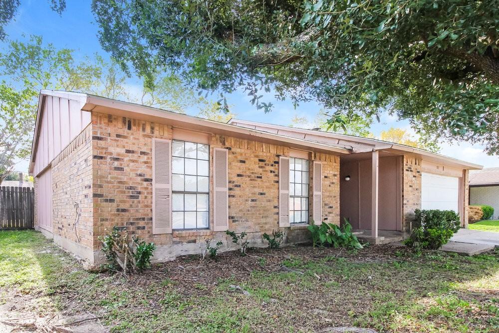 5011 Ridge Manor Dr - Photo 3 of 25