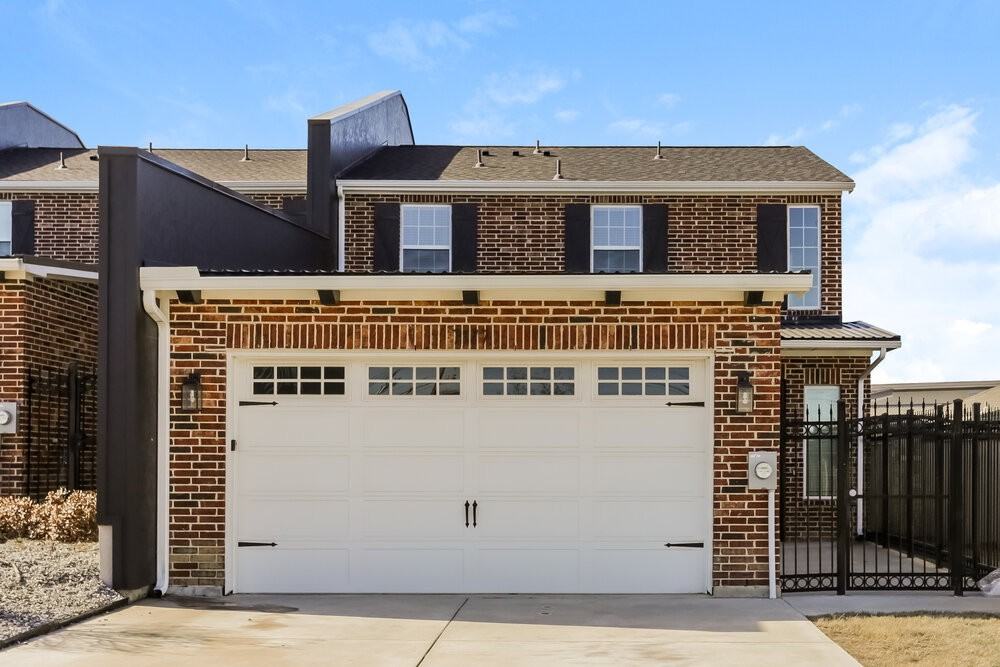 7177 Ninth Hole Drive