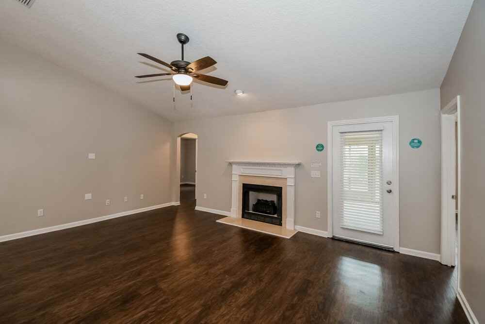 1124 Native Dancer Ct - Photo 3 of 16