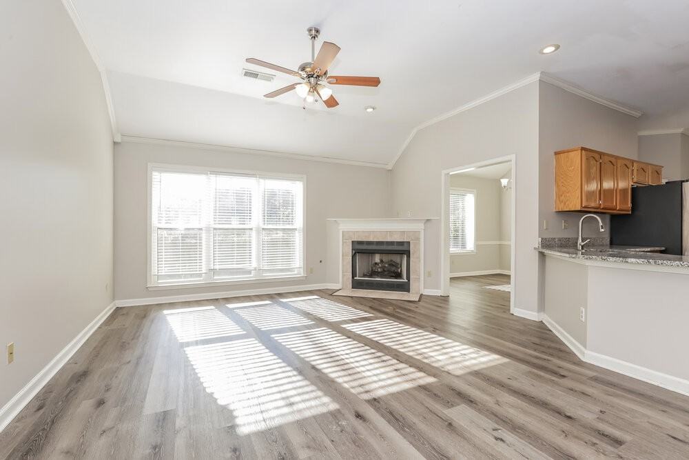 7697 Shadow Fork Lane - Photo 5 of 18