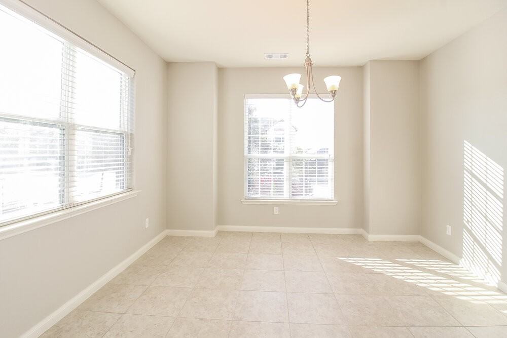 4608 Conley Ln - Photo 5 of 16