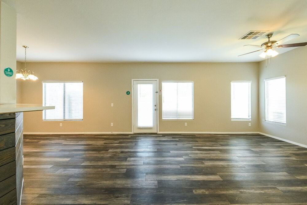 22243 N 29th Dr - Photo 4 of 17