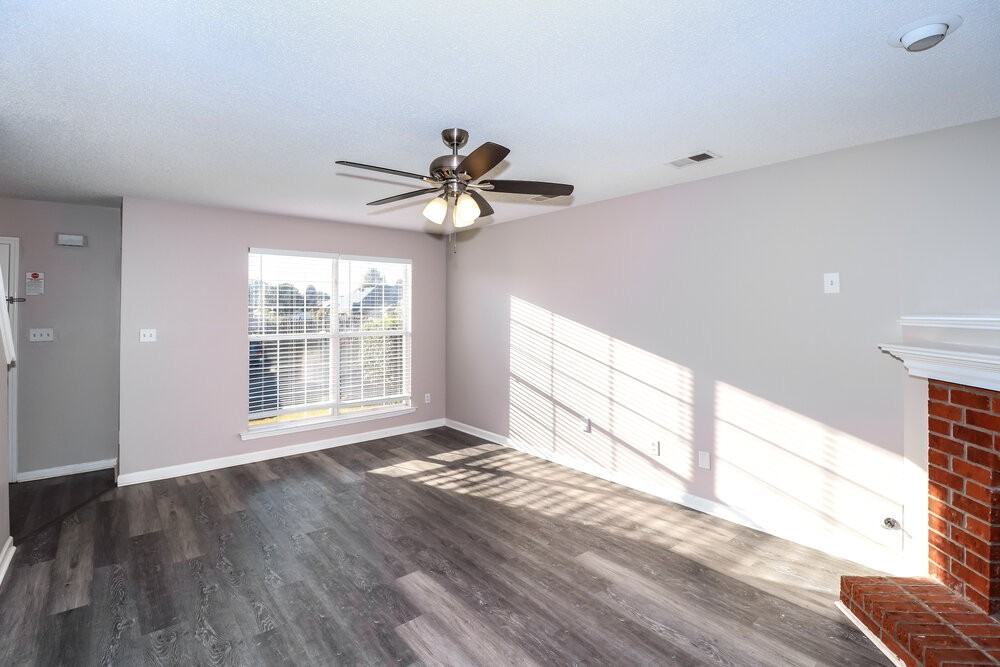 5452 Belle Ridge Dr - Photo 5 of 17