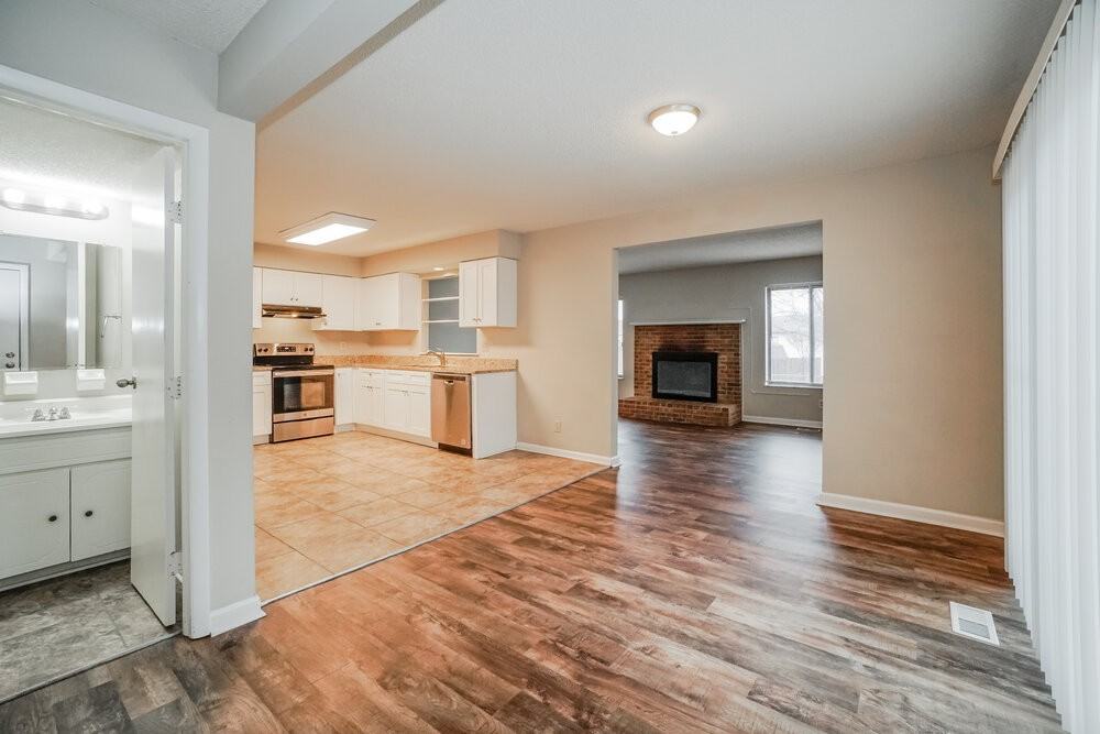 2672 Lynnmore Dr - Photo 7 of 25