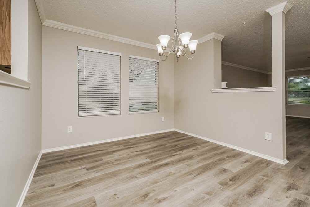 2724 Woodlake Pkwy - Photo 6 of 16