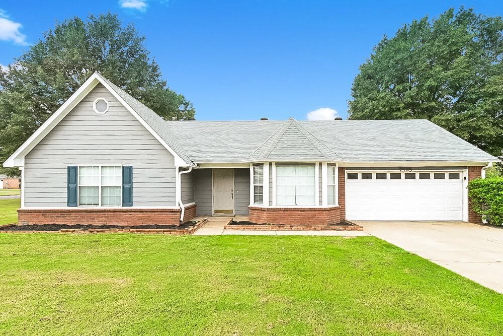 7425 Black Oak Drive