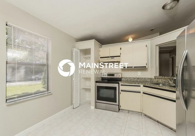 647 Pampas St Nw - Photo 5 of 15