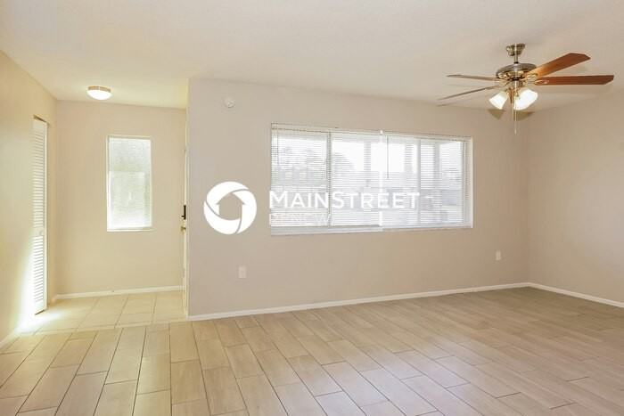 3970 Oakland Street - Photo 3 of 16