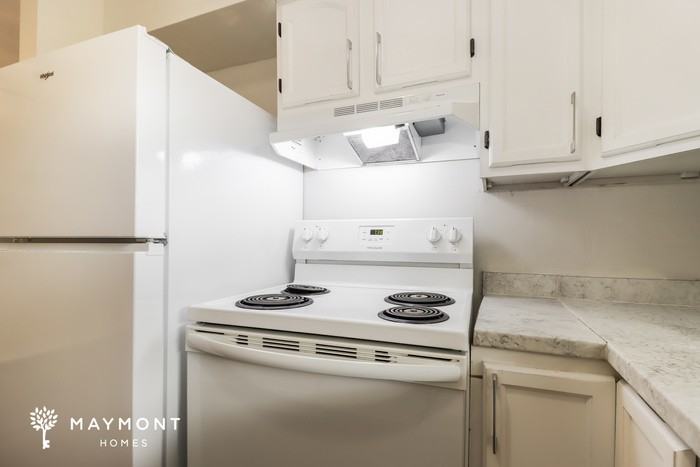 2312 32nd Ave N - Photo 7 of 12