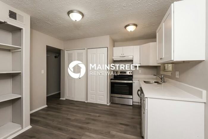 7701 Sherry Lynn Ct - Photo 6 of 16