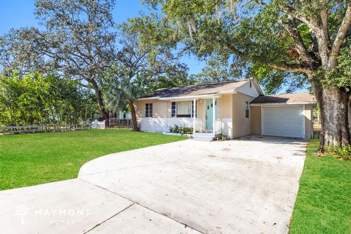 1314 Friend Ave - Photo 4 of 12