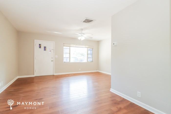 1314 Friend Ave - Photo 5 of 12