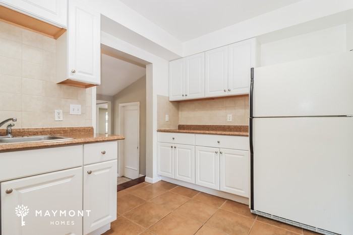 1314 Friend Ave - Photo 7 of 12