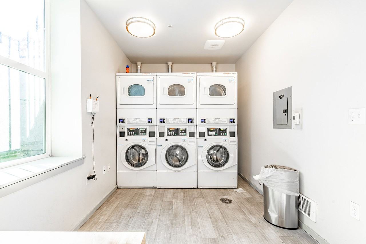 Alcove West Seattle - Photo 6 of 45