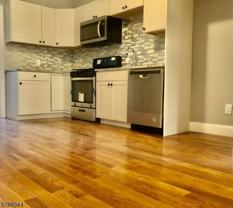 196 Burgess Pl #4 - Photo 1 of 1