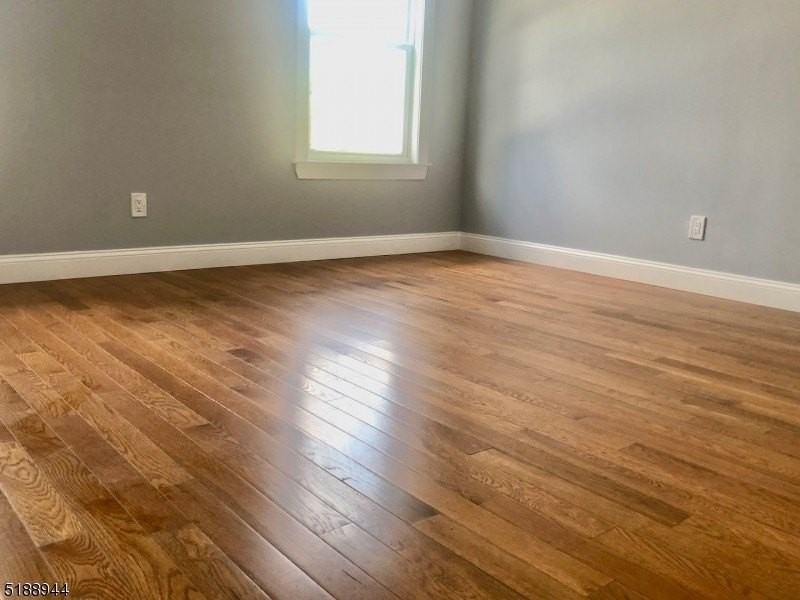 196 Burgess Pl #4 - Photo 6 of 15