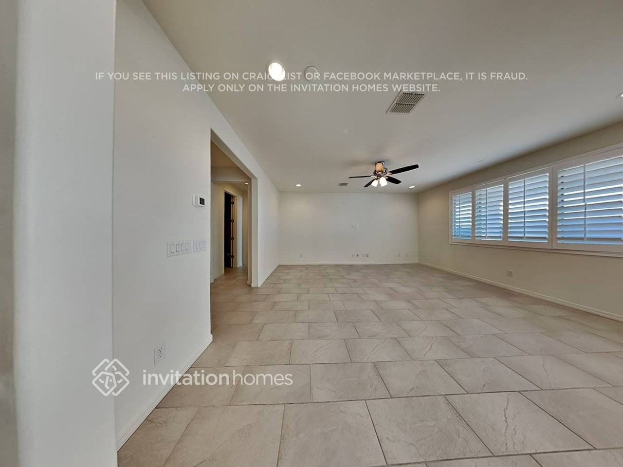 18607 W Reade Ave - Photo 3 of 19