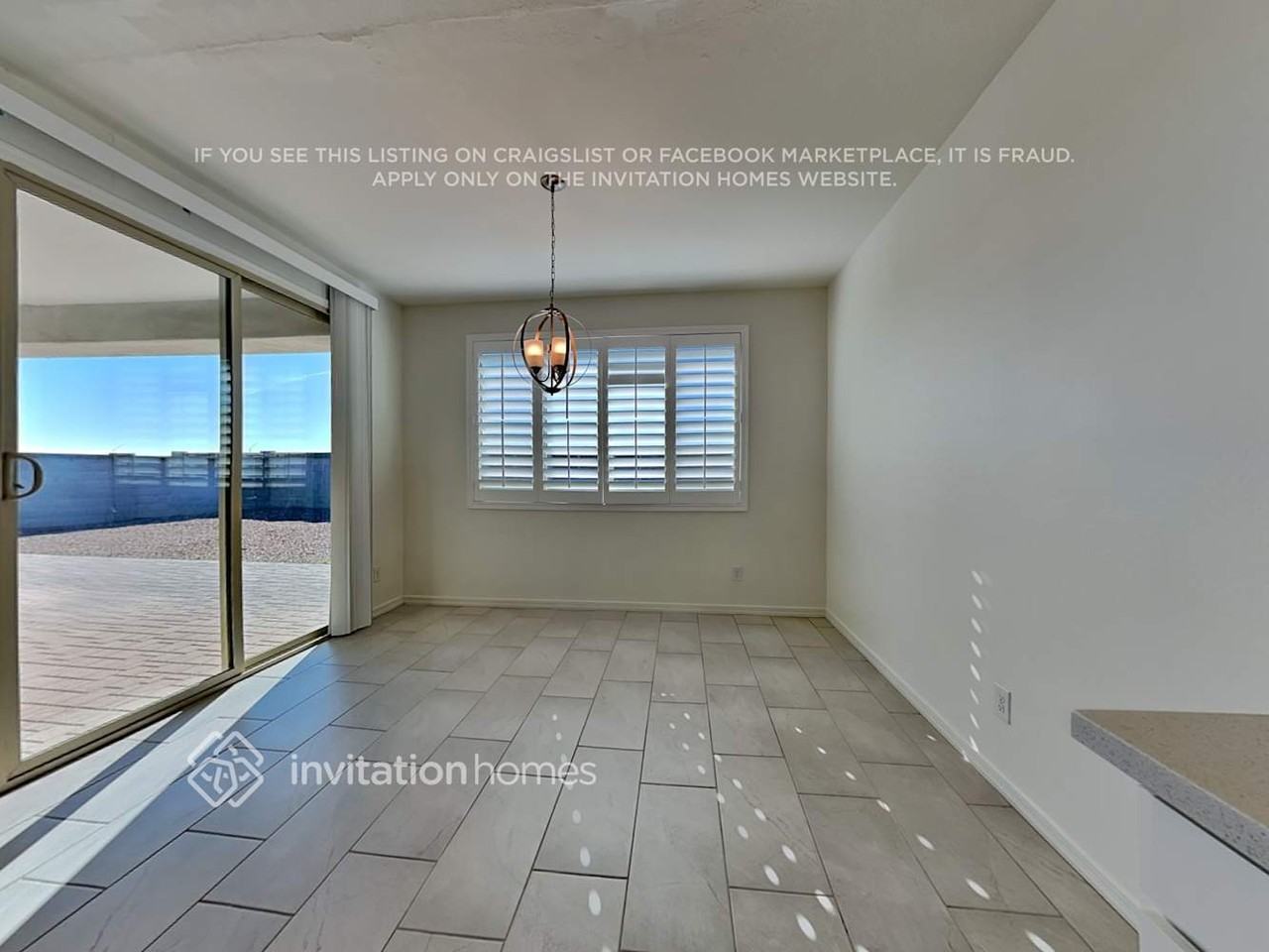 18607 W Reade Ave - Photo 4 of 19