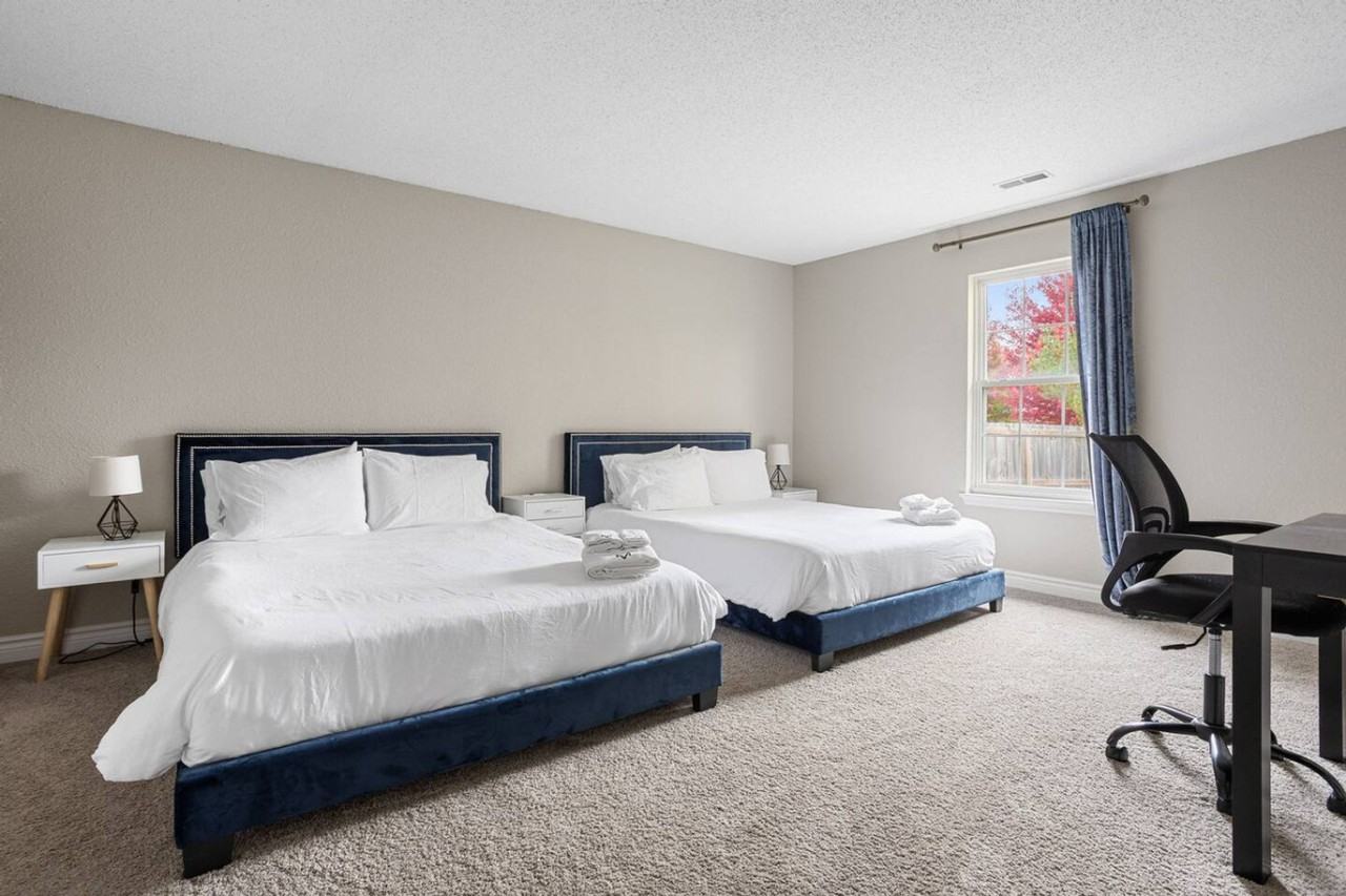 9791 Stonewall Ln #1228624P - Photo 4 of 46