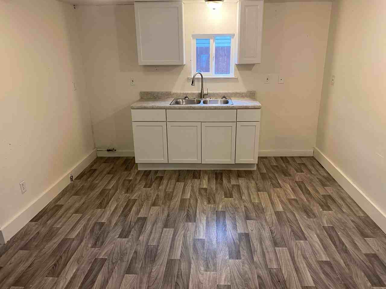 1192 Harpster Avenue - Photo 3 of 11