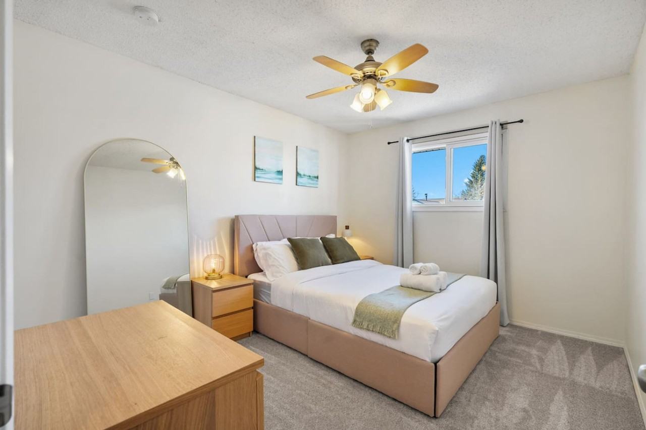 64 Riverbirch Rd Se #1314527P - Photo 2 of 28