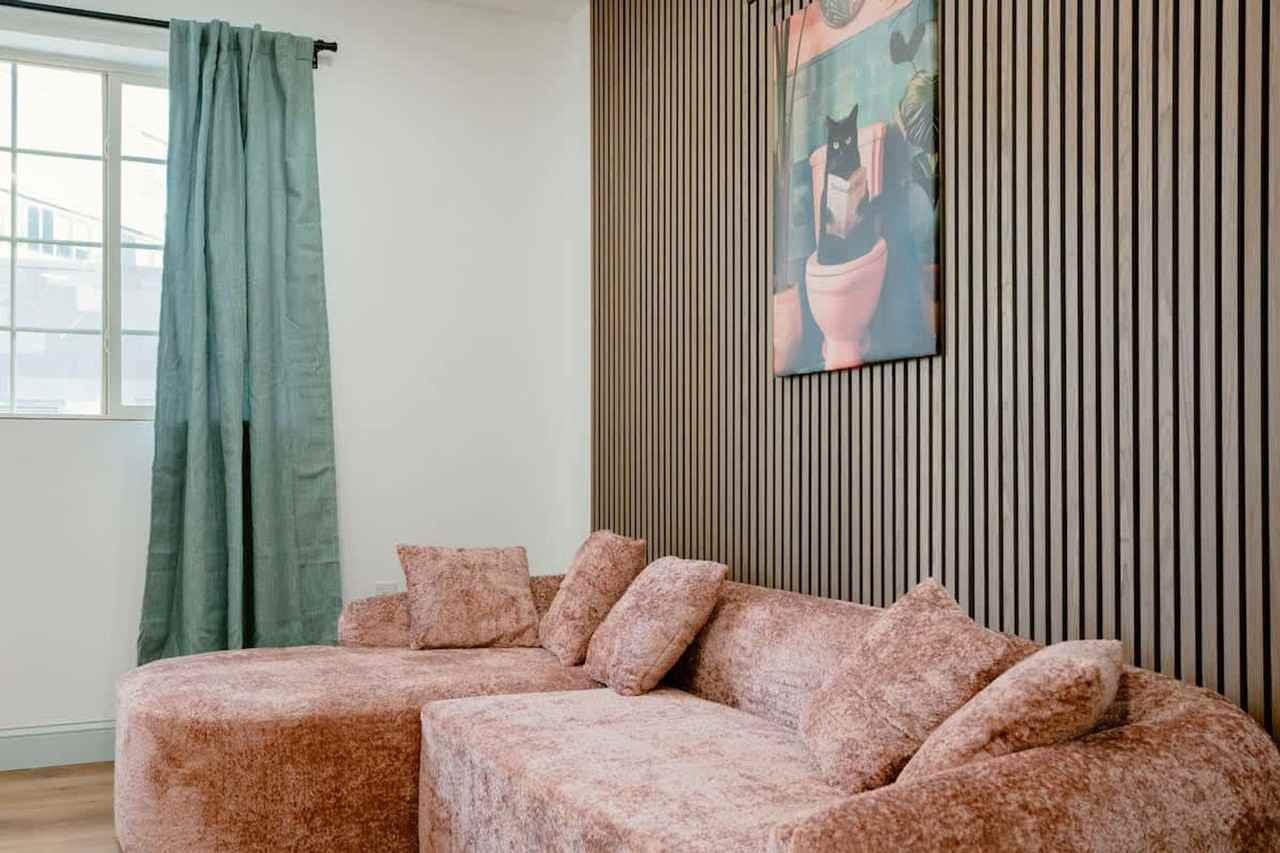 1384 Ridge Avenue - Photo 6 of 79