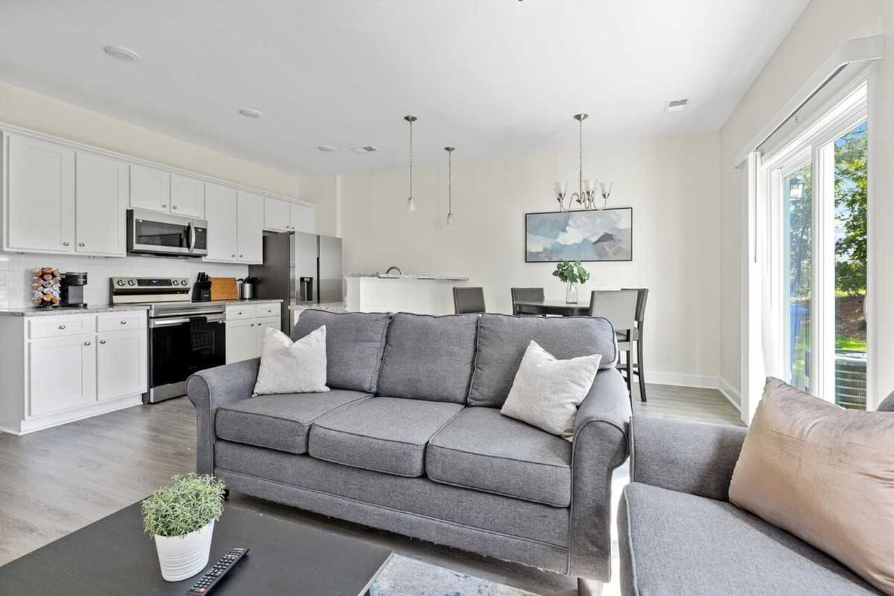 739 Jacobs Mill Pond Rd #1340517P - Photo 3 of 24