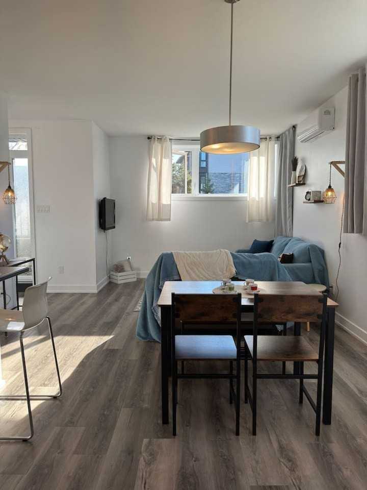 237 Rue Du Pirée #1340599P - Photo 5 of 27