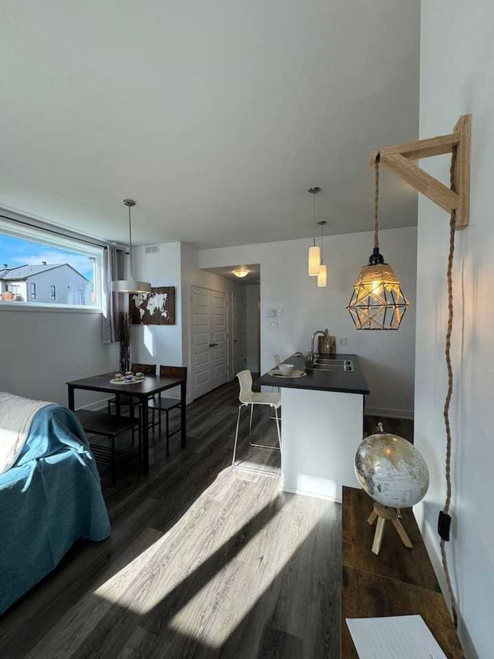 237 Rue Du Pirée #1340599P - Photo 6 of 27